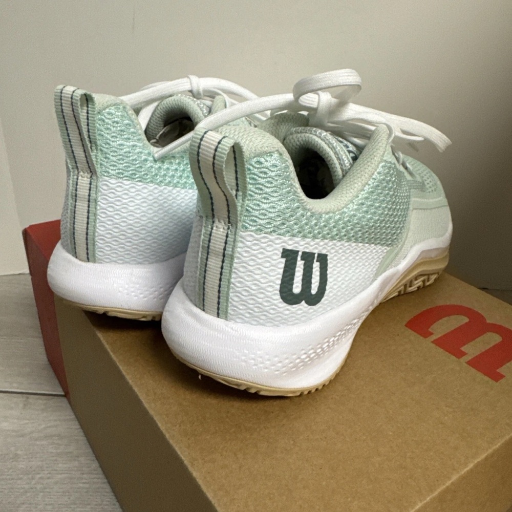 Wilson Rush Pro Lite Womens 6 White/Opal Blue Tennis/Pickleball Shoes New - Picture 3 of 4
